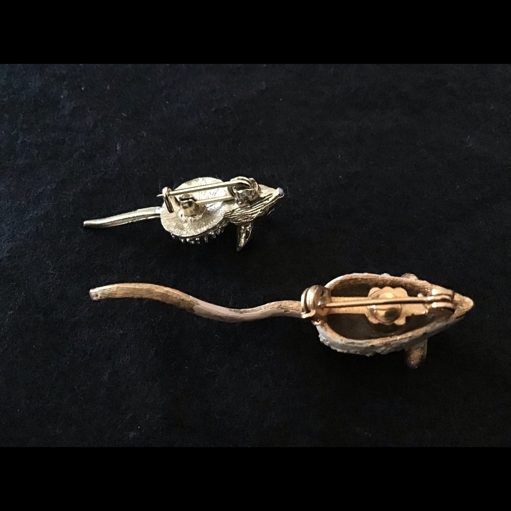 2 VINTAGE MICE TACK PIN BROOCHES - Picture 5 of 8